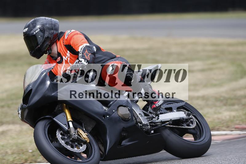 /Archiv-2025/32 07.07.2025 Plüss Moto Sport ADR/Einsteiger/41